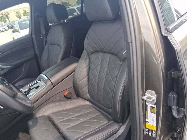 Used 2024 BMW X6 xDrive40i w/ Premium Package AWD/4WD image 15