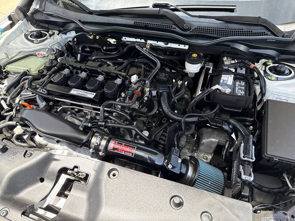 Used 2017 Honda Civic Sport image 10