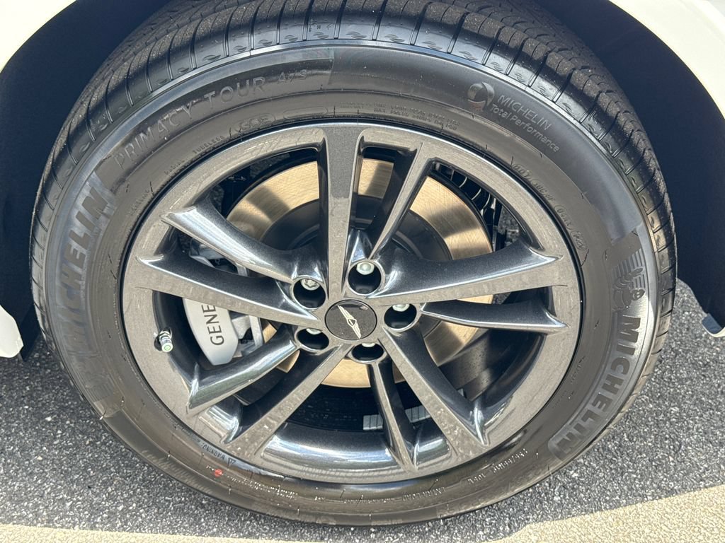 New 2027 Genesis GV70 2.5T Select AWD/4WD image 22