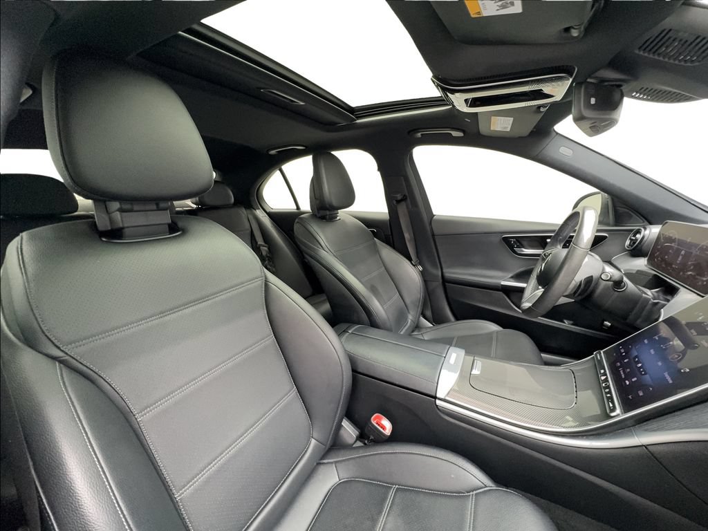 Used 2023 Mercedes-Benz C 300 Sedan image 31