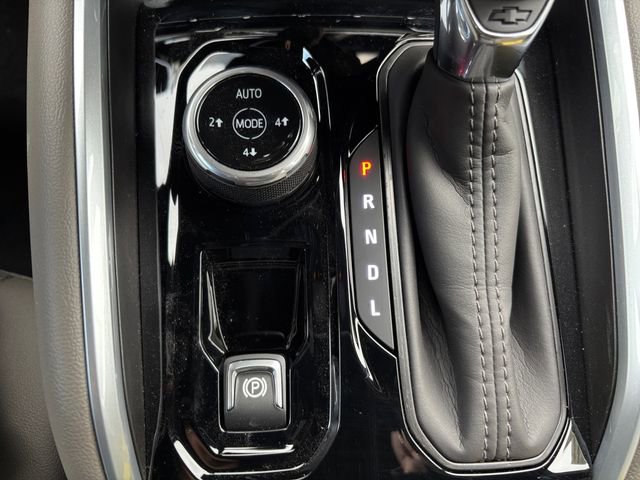 New 2026 Chevrolet Colorado ZR2 w/ Off-Road Front Bumper Package image 27