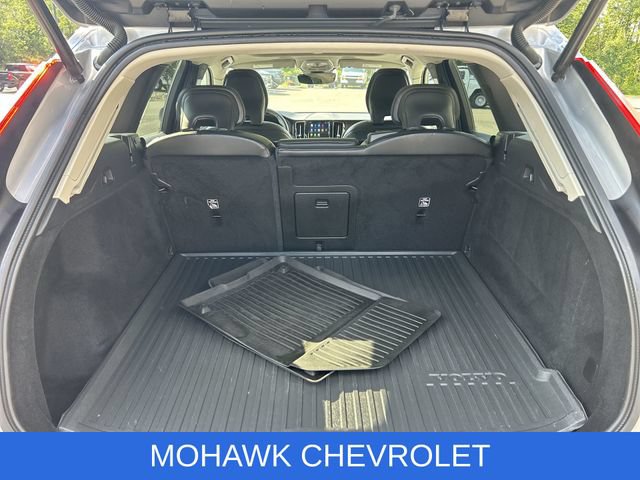 Used 2023 Volvo XC60 B5 Core w/ Climate Package AWD/4WD image 27