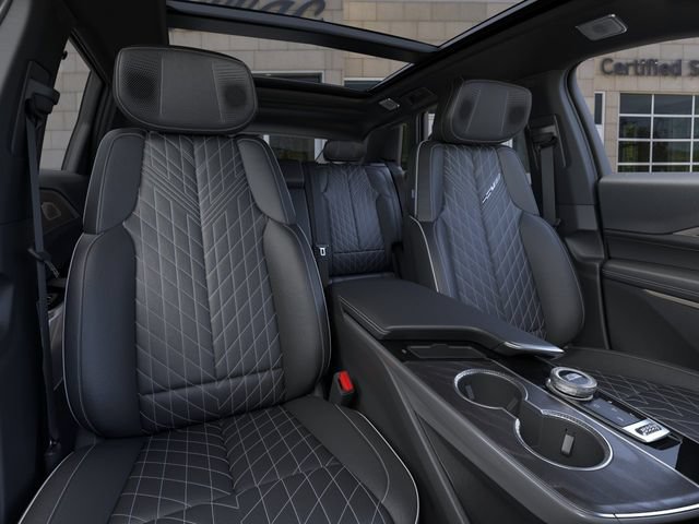 New 2026 Cadillac Lyriq V w/ LPO, Floor Liner Package AWD/4WD image 16