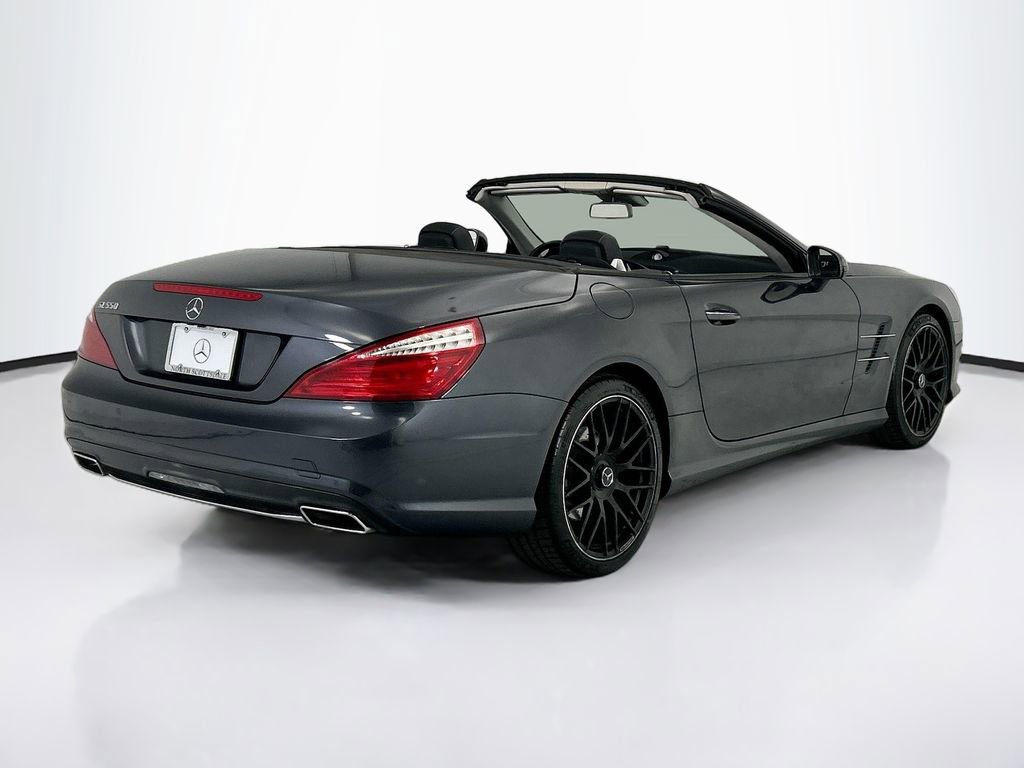 Used 2015 Mercedes-Benz SL 550 image 5