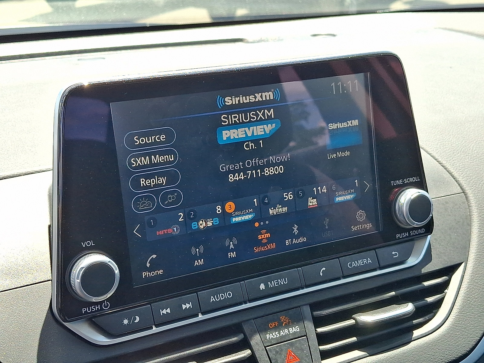 Used 2025 Nissan Altima 2.5 S FWD image 17