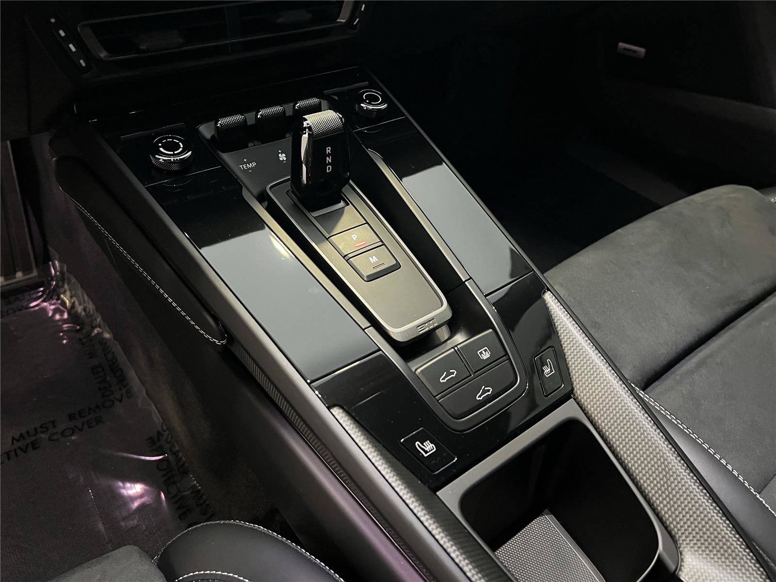 Certified 2024 Porsche 911 Carrera GTS image 18