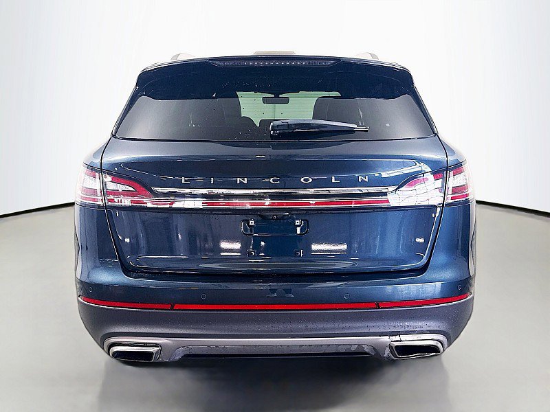 Used 2023 Lincoln Nautilus Reserve w/ Equipment Group 201A image 6