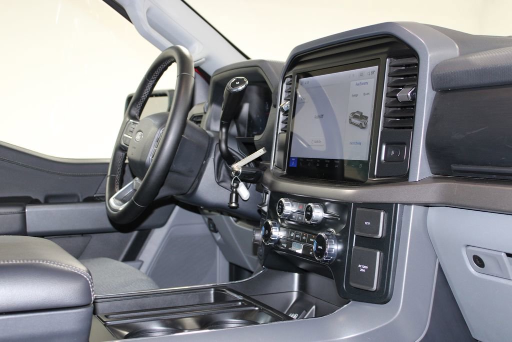 Used 2025 Ford F150 XLT w/ Equipment Group 301A Standard AWD/4WD image 29