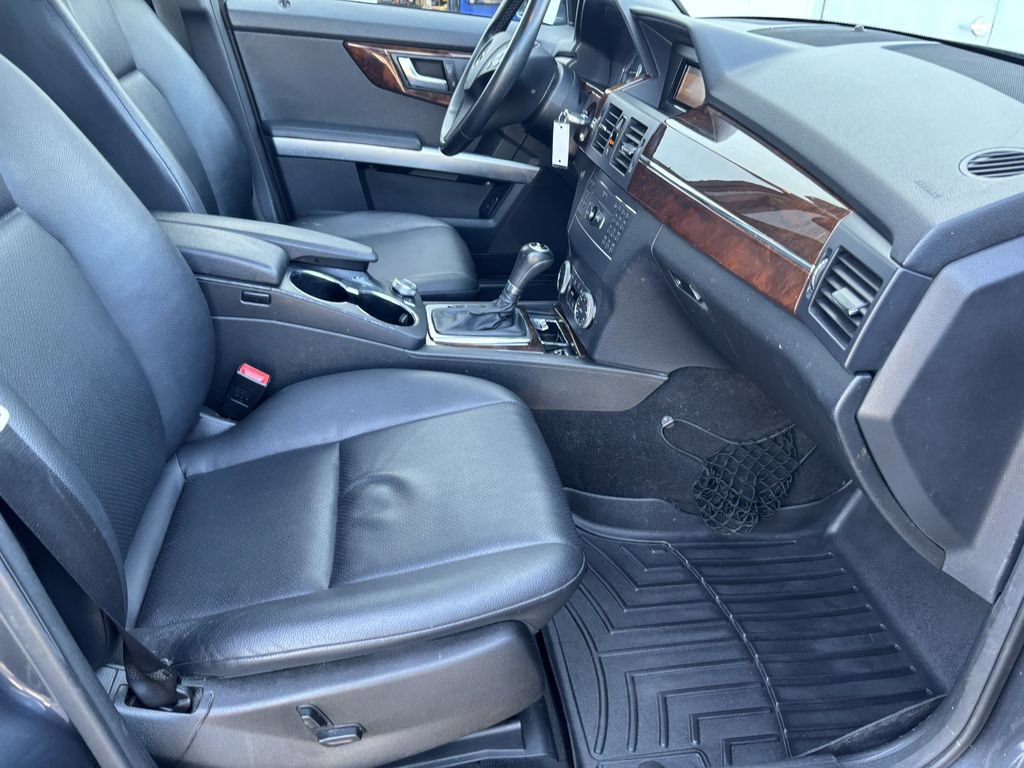 Used 2012 Mercedes-Benz GLK 350 4MATIC image 32