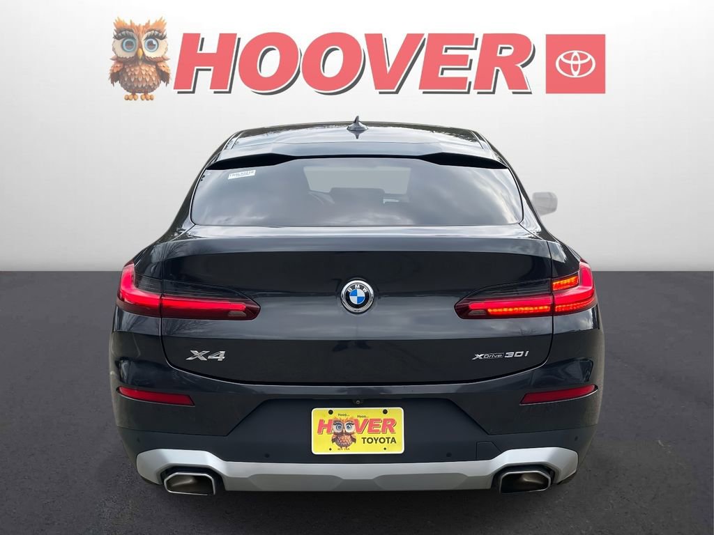 Used 2022 BMW X4 xDrive30i w/ Parking Assistance Package image 3
