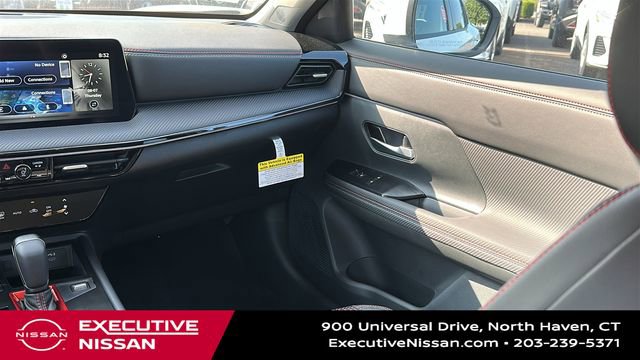 Used 2025 Nissan Kicks SR FWD image 24