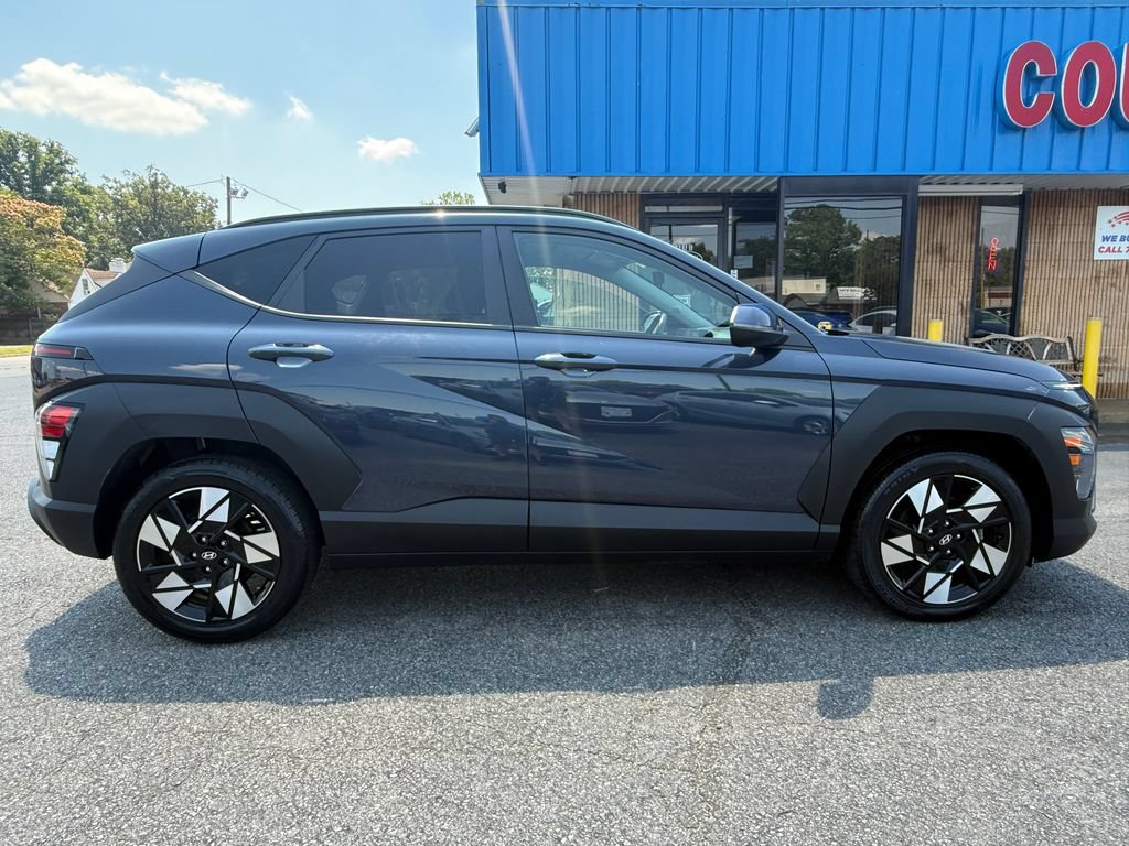 Used 2024 Hyundai Kona SEL FWD image 11