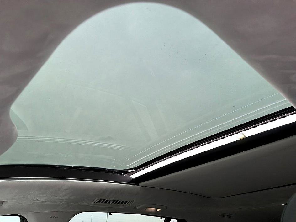 New 2026 Hyundai Ioniq 9 Calligraphy image 10