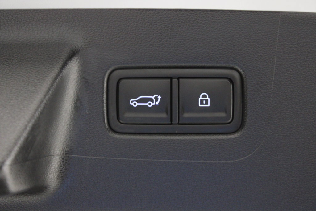 Certified 2026 Hyundai Santa Fe SEL FWD image 19