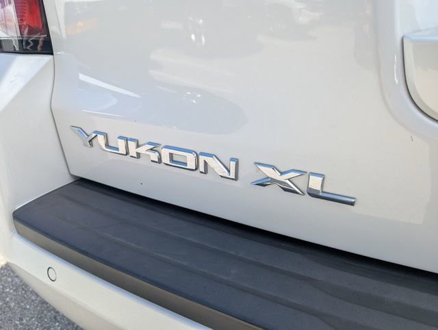 Used 2019 GMC Yukon XL SLT w/ Premium Edition image 18