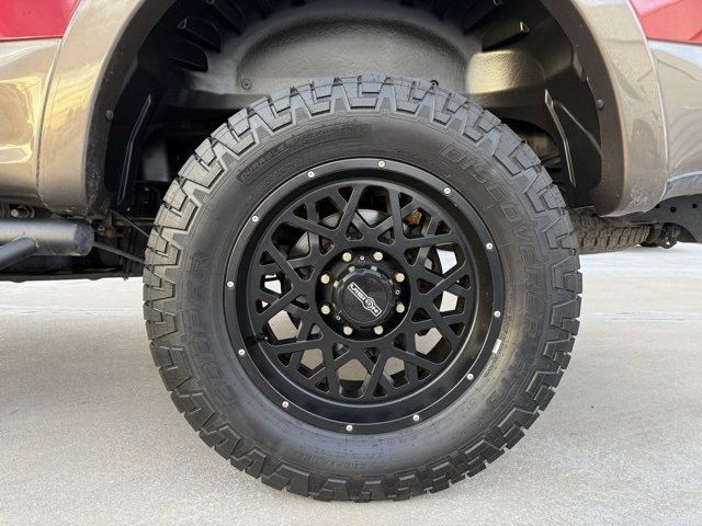 Used 2017 Ford F250 Lariat w/ Chrome Package image 18