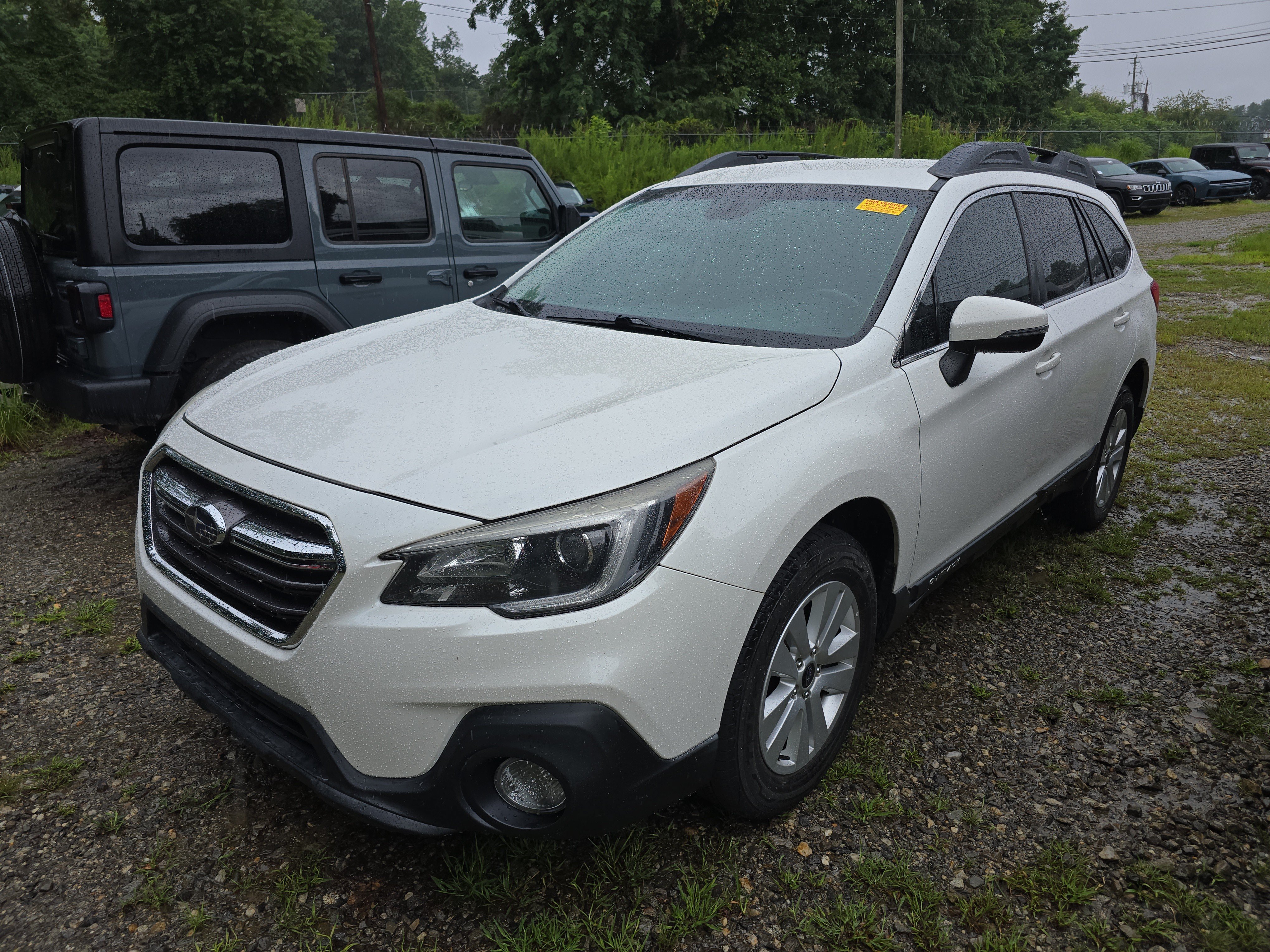 Used 2018 Subaru Outback 2.5i Premium AWD/4WD image 4