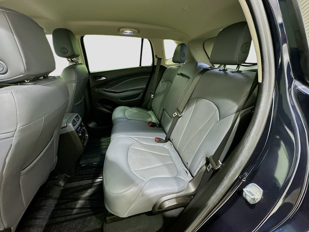 Used 2020 Buick Envision Essence FWD image 24