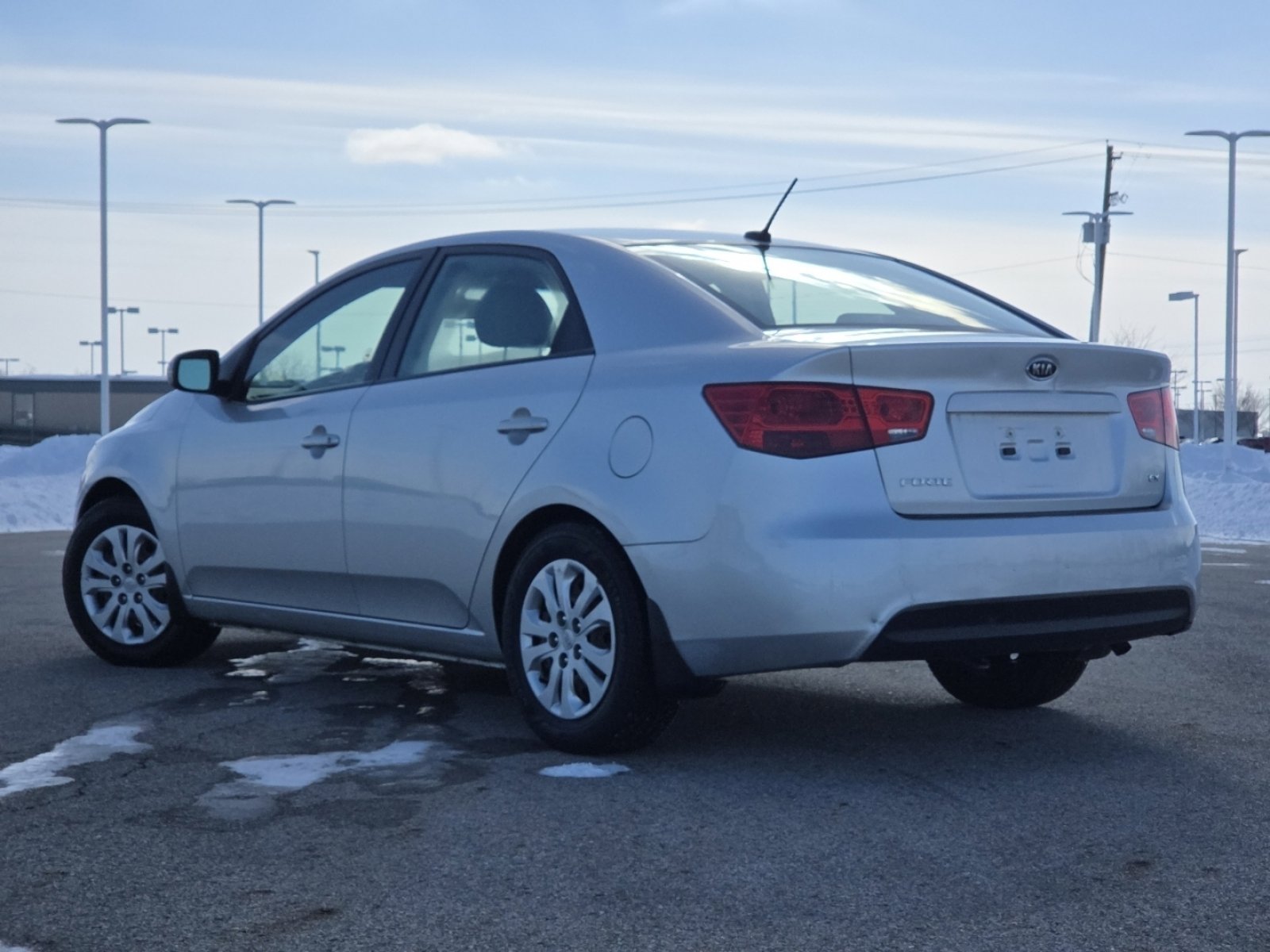 Used 2013 Kia Forte EX image 12