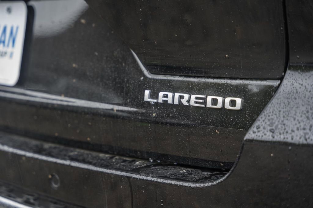 New 2025 Jeep Grand Cherokee Laredo X w/ Luxury Tech Group I image 7