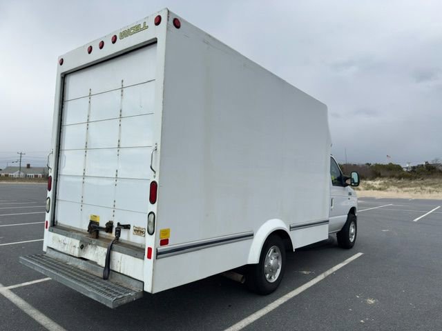 Used 2016 Ford E-350 and Econoline 350 Super Duty w/ Power Windows & Locks Group RWD image 5