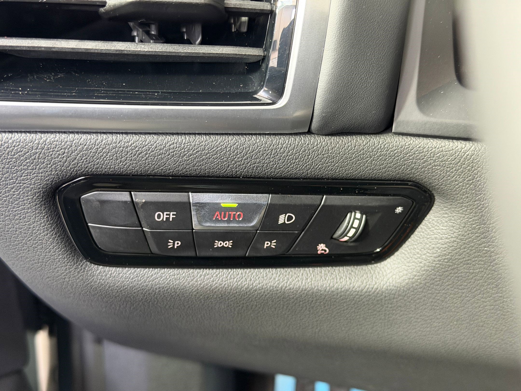 New 2026 BMW 840i image 18