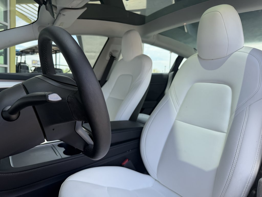 Used 2023 Tesla Model 3 Standard Range RWD image 35