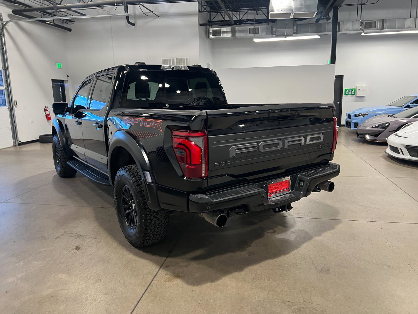 Used 2025 Ford F150 Raptor AWD/4WD image 5