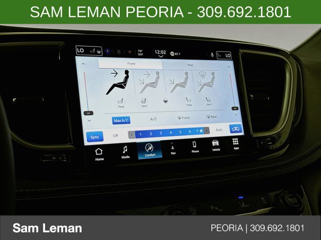 New 2027 Chrysler Pacifica Limited FWD image 16