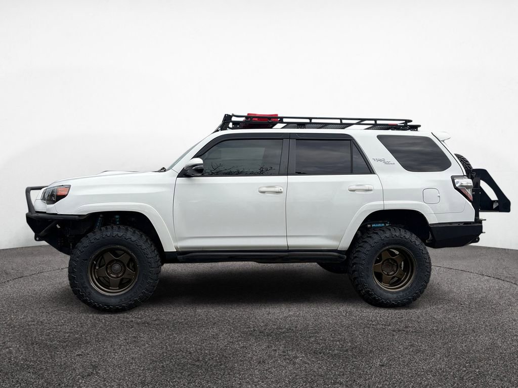 Used 2017 Toyota 4Runner TRD Off-Road Premium image 2