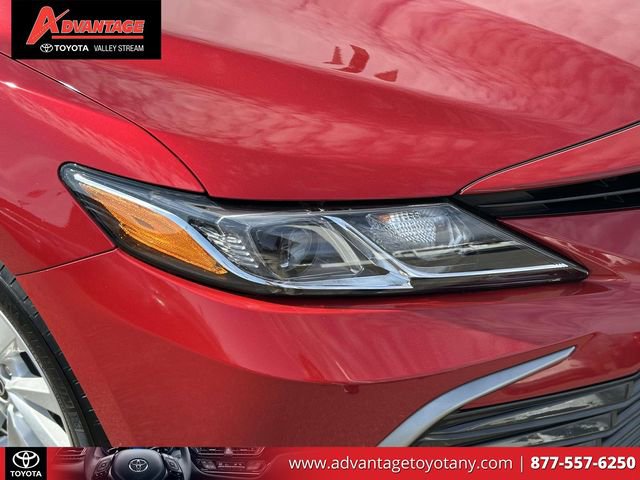 Used 2024 Toyota Camry LE image 11