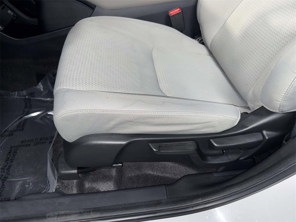 Used 2021 Honda HR-V EX image 3