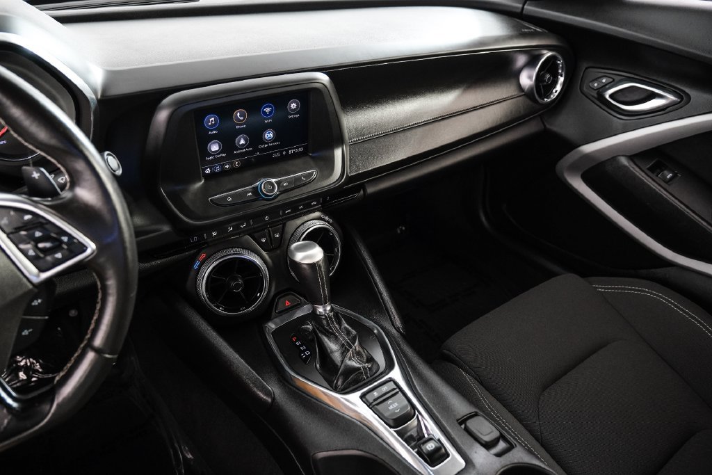 Used 2020 Chevrolet Camaro LT RWD image 21