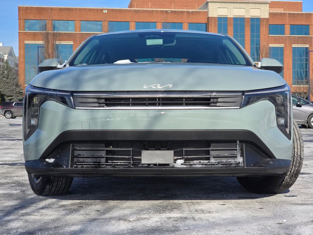 New 2025 Kia K4 LXS image 8