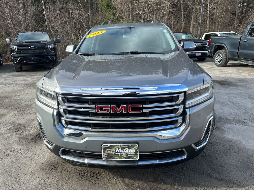 Used 2023 GMC Acadia SLE w/ Driver Convenience Package image 8