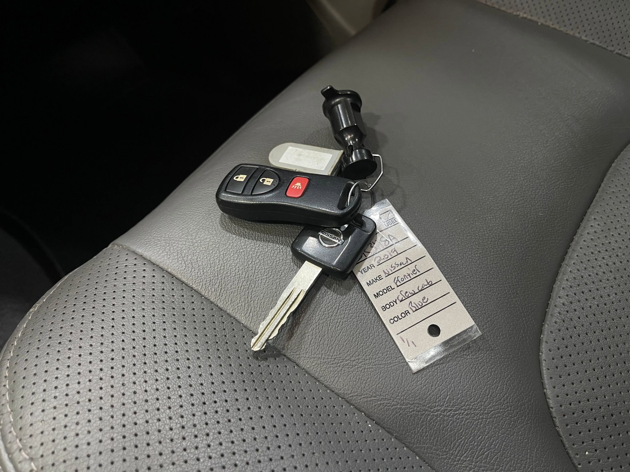 Used 2019 Nissan Frontier SL image 35