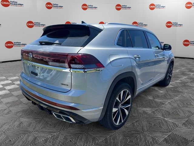 Used 2026 Volkswagen Atlas Cross Sport SEL Premium R-Line AWD/4WD image 5