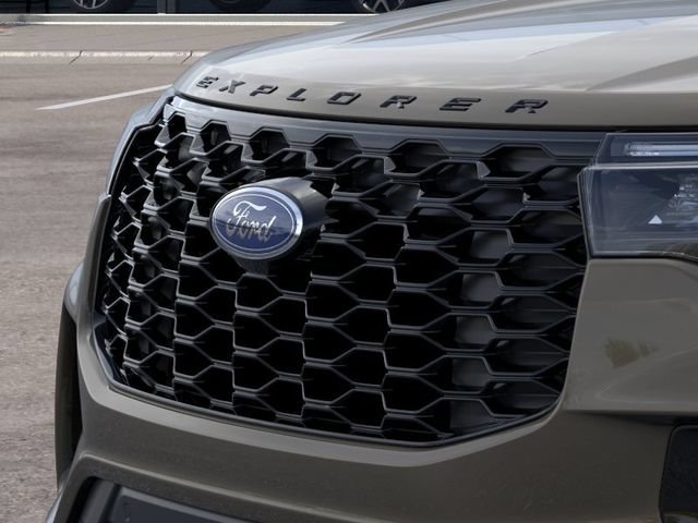 New 2026 Ford Explorer ST-Line w/ ST-Line Street Pack RWD image 17