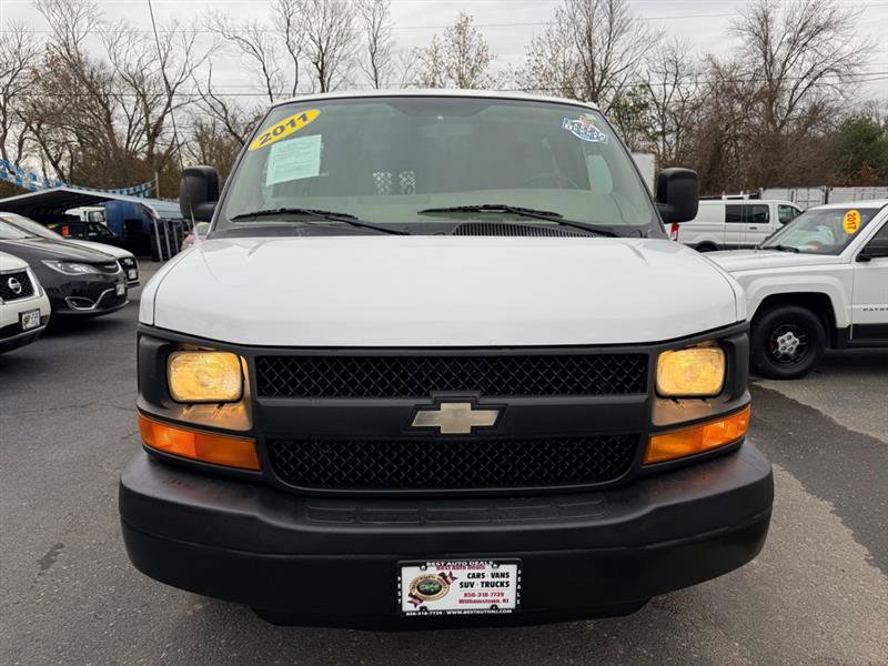 Used 2011 Chevrolet Express 2500 image 6