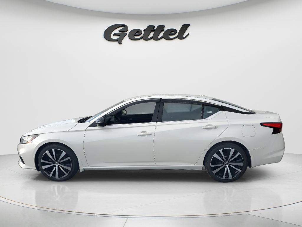 Used 2019 Nissan Altima 2.5 SR image 2
