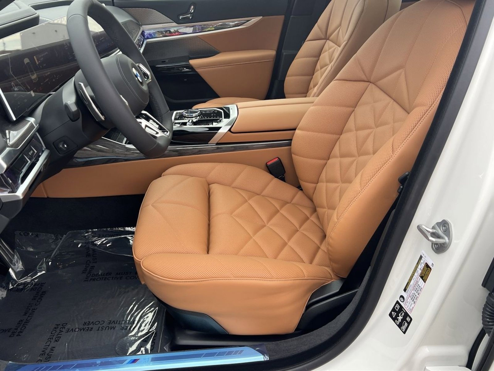 New 2026 BMW 740i xDrive w/ Premium Package AWD/4WD image 10