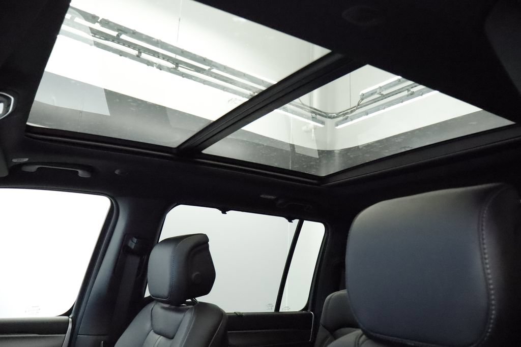 New 2026 Jeep Grand Wagoneer L Limited AWD/4WD image 27