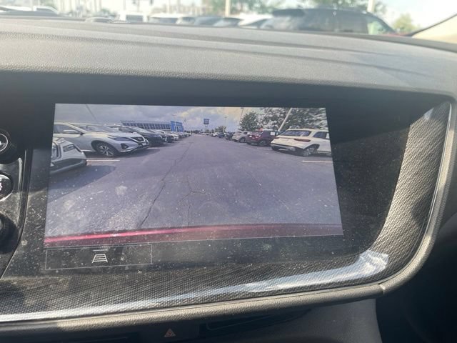 Used 2021 Buick Envision Essence FWD image 13