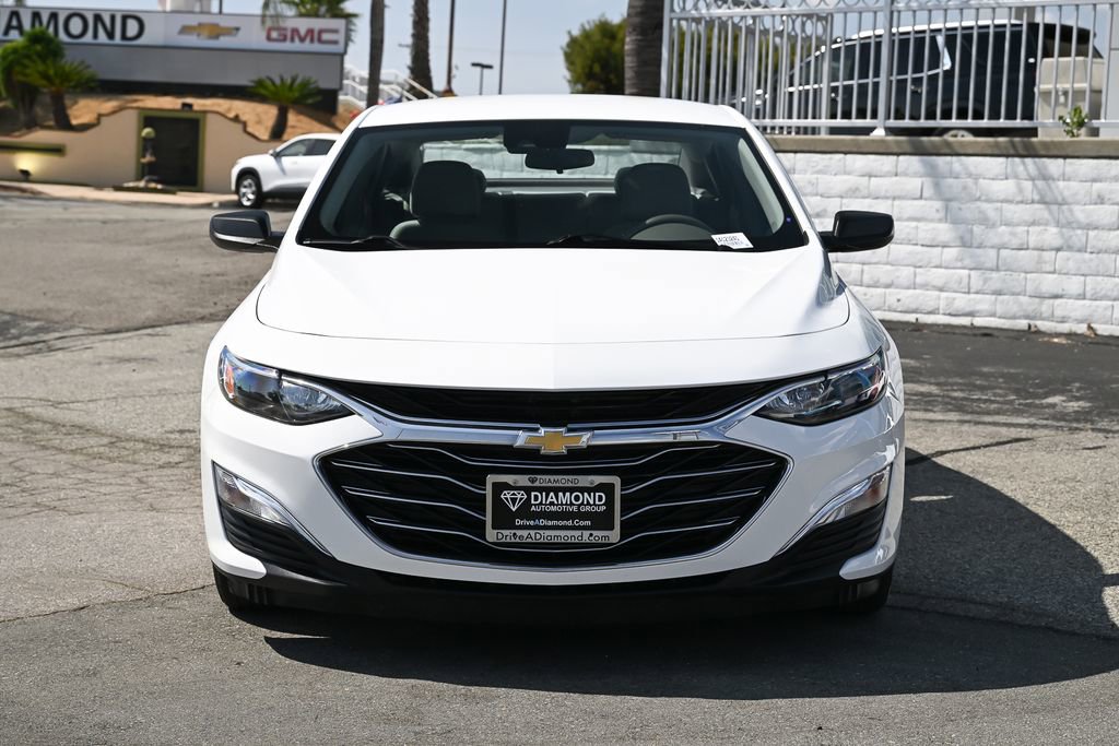Used 2023 Chevrolet Malibu LS FWD image 3