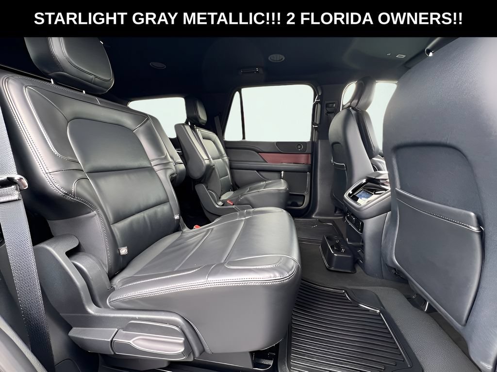 Used 2023 Lincoln Navigator 4WD image 35