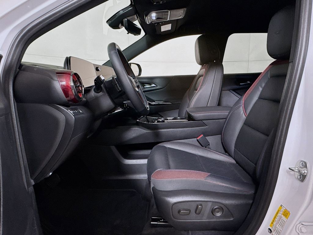 Certified 2025 Chevrolet Equinox RS w/ Safety and Technology Package image 19
