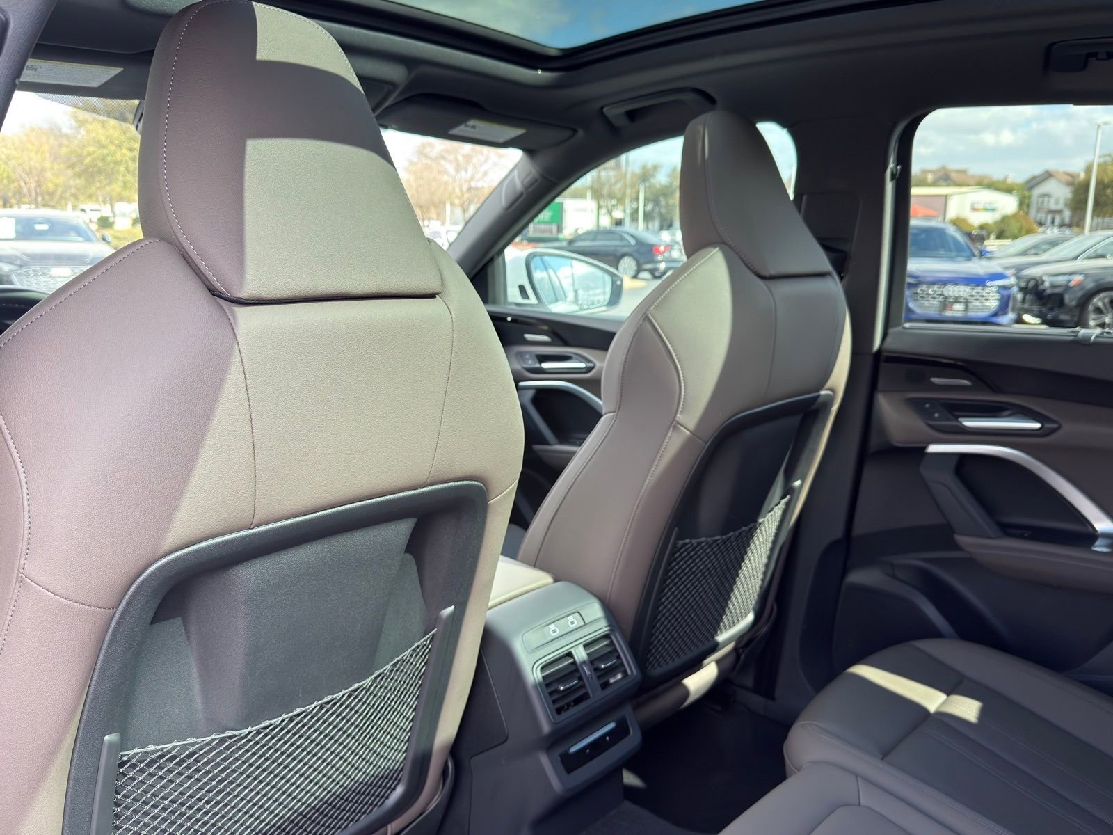 Used 2025 Audi Q5 Premium Plus w/ Premium Plus image 24