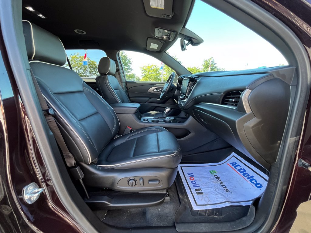 Certified 2022 Chevrolet Traverse Premier AWD/4WD image 14