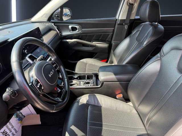 Used 2022 Kia Sorento SX image 9