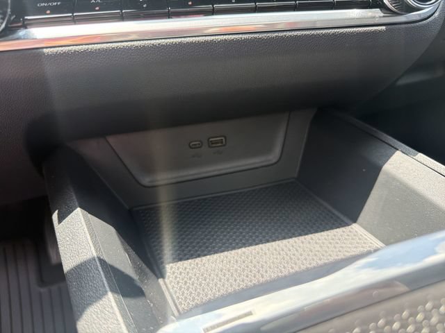 New 2026 Chevrolet Equinox RS w/ Convenience Package III FWD image 29